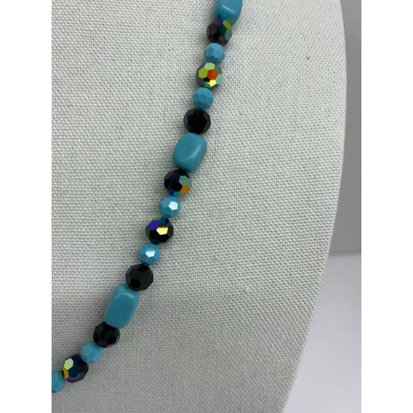Necklace with Druzy Stone - Picture 4 of 8